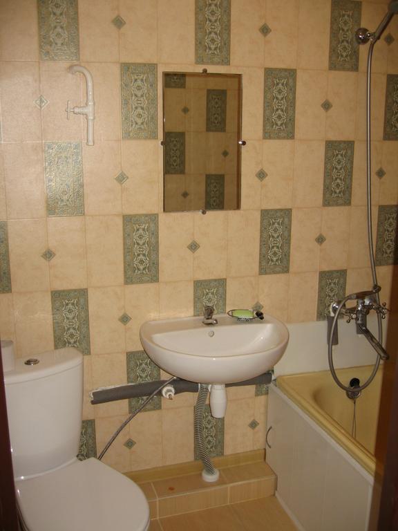 Apartment On Vasylya Chervoniya 67 Rivne Eksteriør billede